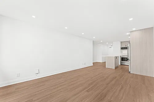 Floor plan 1 Bedroom Suite 1 Bed 1 Bath 5