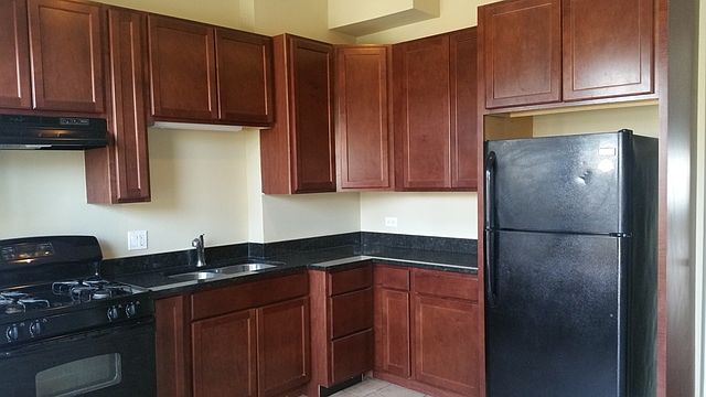 2nd image of 4640 S Langley Ave