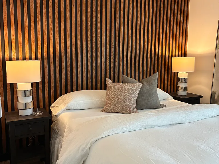 King sized bed