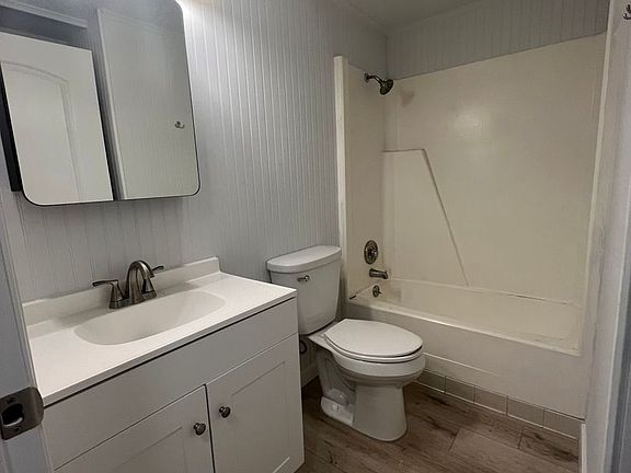 5th image of 2490 SW 14th Dr APT 35