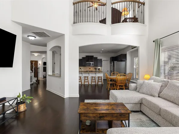 2474 Santa Barbara Loop, Round Rock, TX 78665