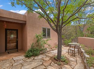 694 La Viveza Ct, Santa Fe, NM 87501