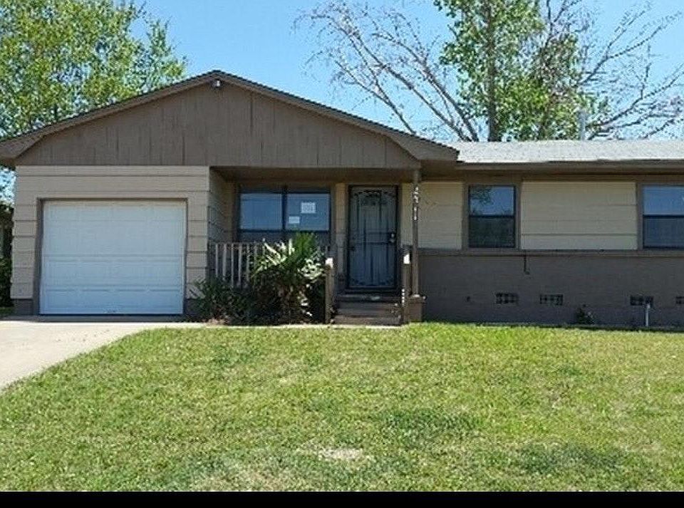 1st image of 2511 NW 38th Pl