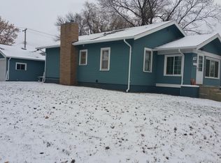 344 5th Ave W, Dickinson, ND 58601