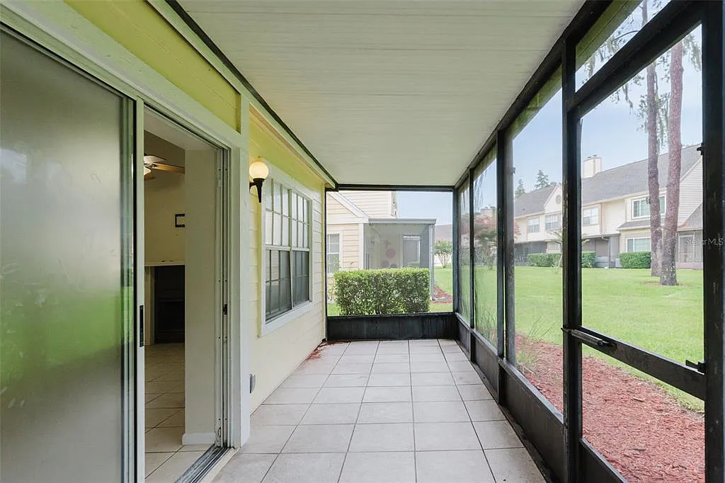 3 bed, 2.0 bath, 1534 sqft, $2,700 — Photo 3