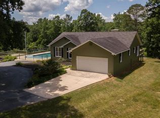 384 Alonzo Burt Rd, Dawsonville, GA 30534