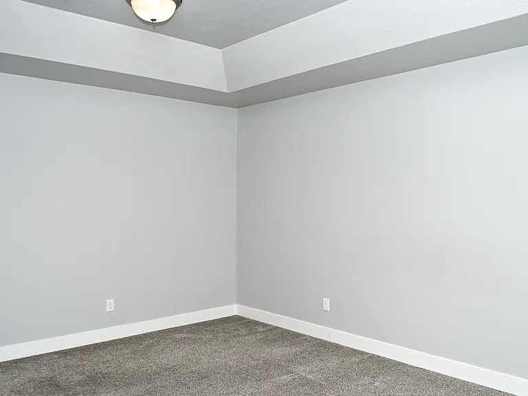 2032 N 350 E #1 — Photo 16