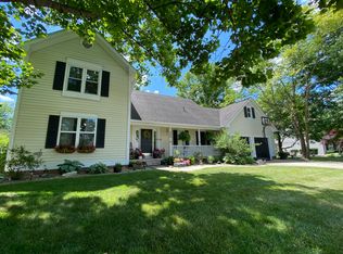 504 Dorchester Dr, Noblesville, IN 46062