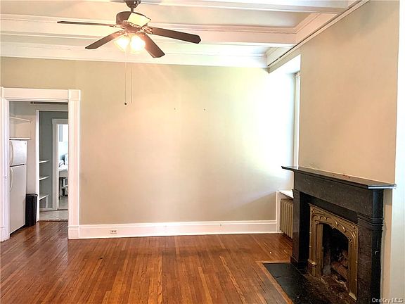 3rd image of 16 Broad St #3