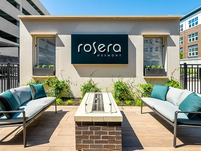 Rosera Wesmont — Photo 26