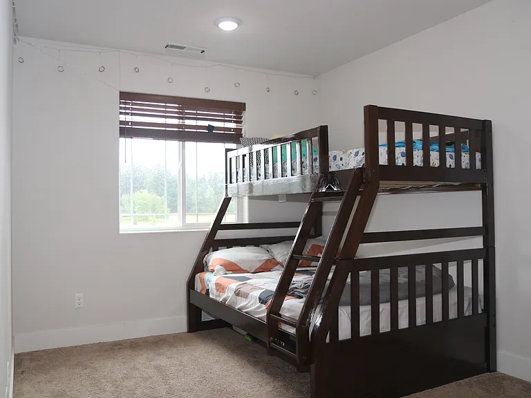 Child Bedroom Right