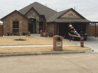 1020 SW 12th St, Moore, OK 73160