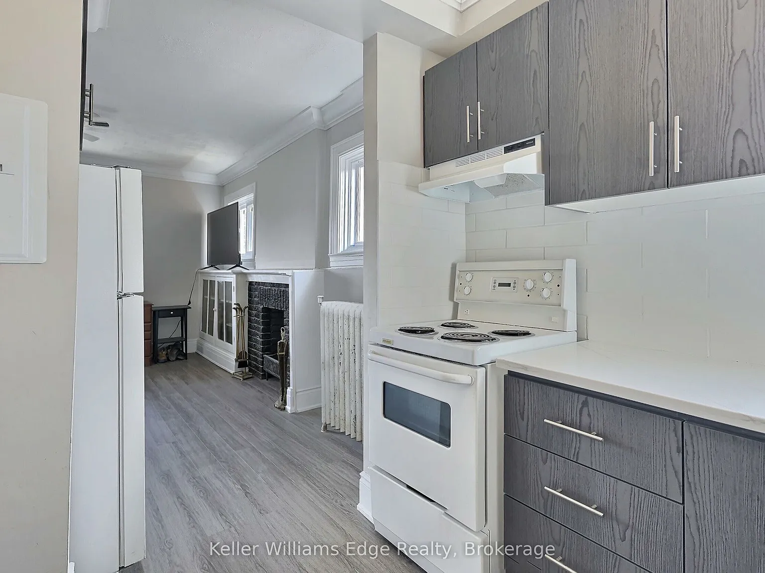 Studio, $1,200 — Photo 4