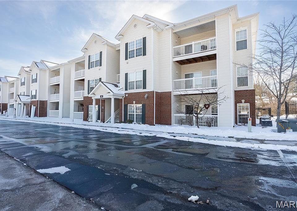 1st image of 42 Kassebaum Ln APT 208