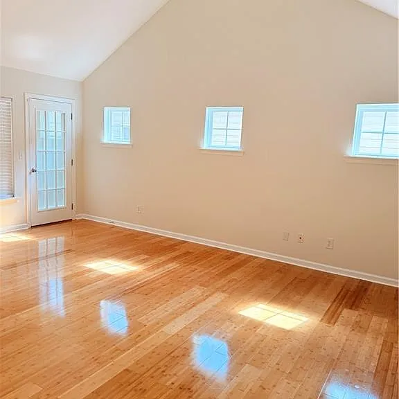 64 Hill Crest Cir — Photo 14