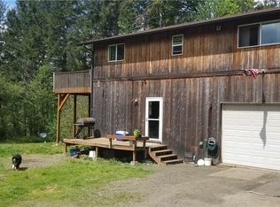 190 E Thunderhead Dr, Belfair, WA 98528