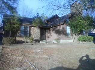 6042 Whisper Valley Dr, Memphis, TN 38141