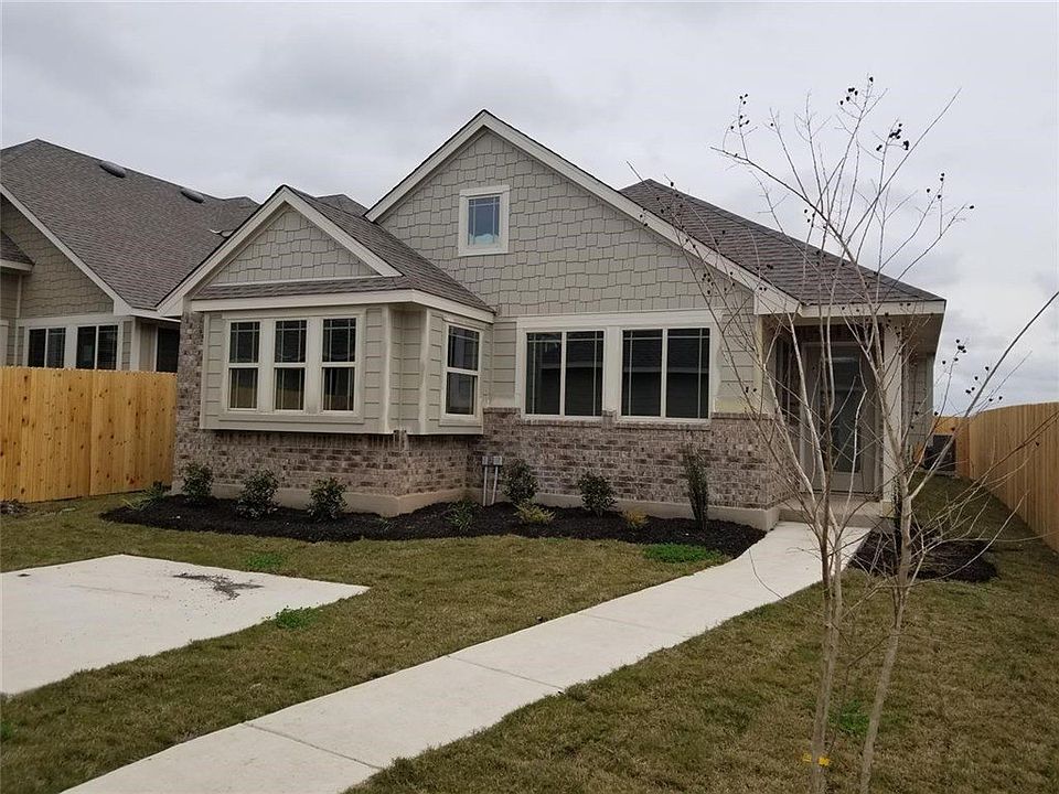 1st image of 18017 Lungo St