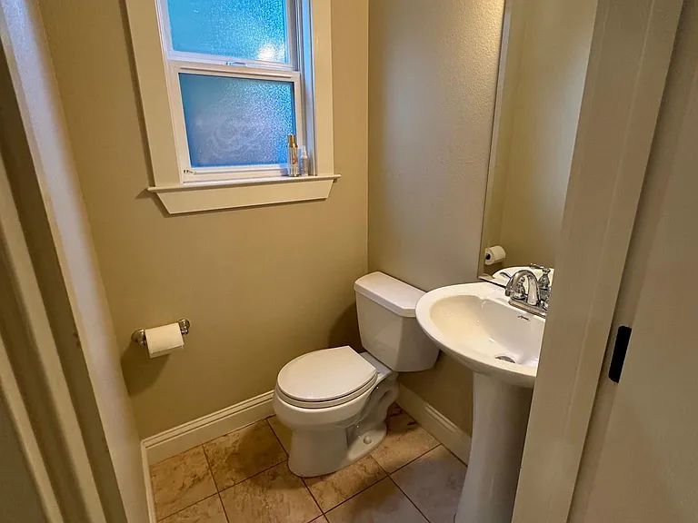 857 Carlisle Way — Photo 5
