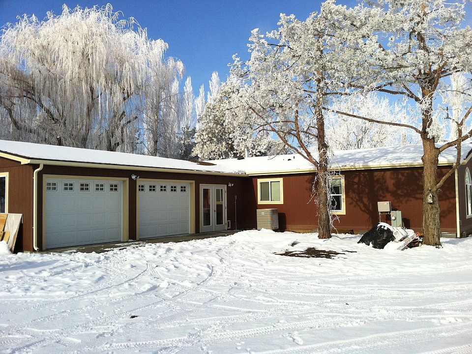 2nd image of 10285 Dune Lake Loop SE