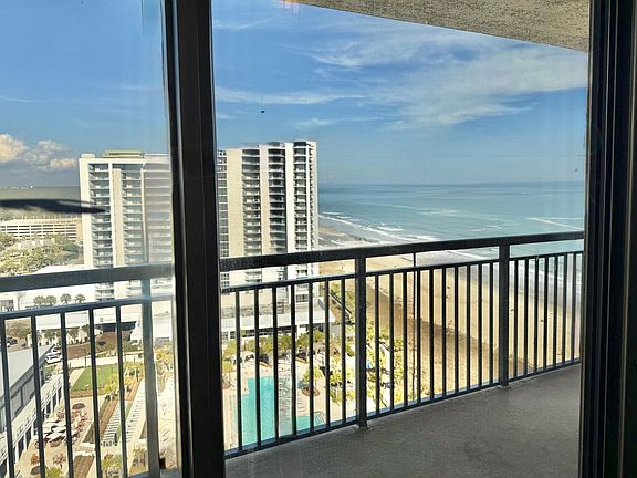 5th image of 8560 Queensway Blvd. #1703