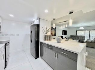 Pines Of Springtree, Sunrise, FL 33351