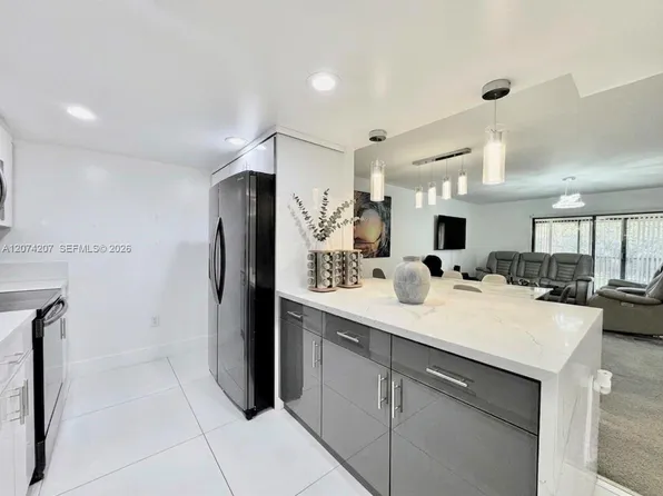 3432 NW 86th Way #201, Sunrise, FL 33351