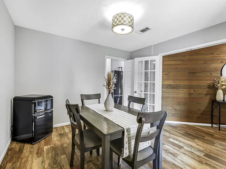 710 Razee Ct — Photo 6