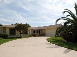 1805 Redwood Ave, Melbourne Beach, FL 32951