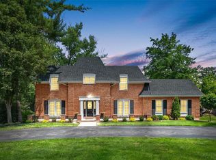 288 Babler Rd, Saint Louis, MO 63141