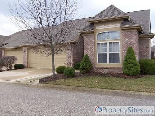 2nd image of 514 E Moss Creek Dr