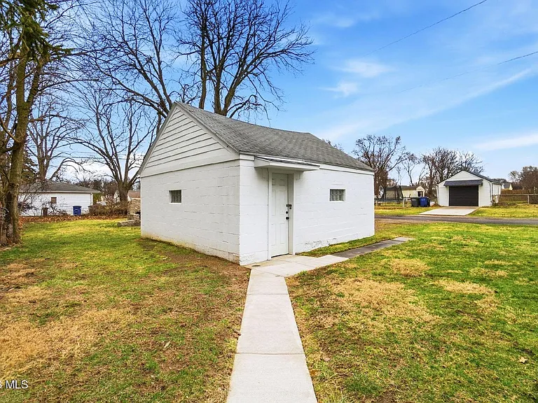 724 Brookley Blvd — Photo 43