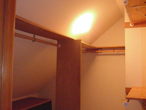 5th image of 4123 150th Ave SE #Basement