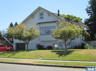 903 S Peabody St, Port Angeles, WA