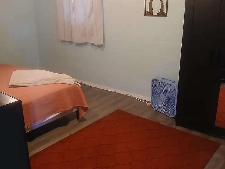 2216 Lake Shore Dr — Photo 16