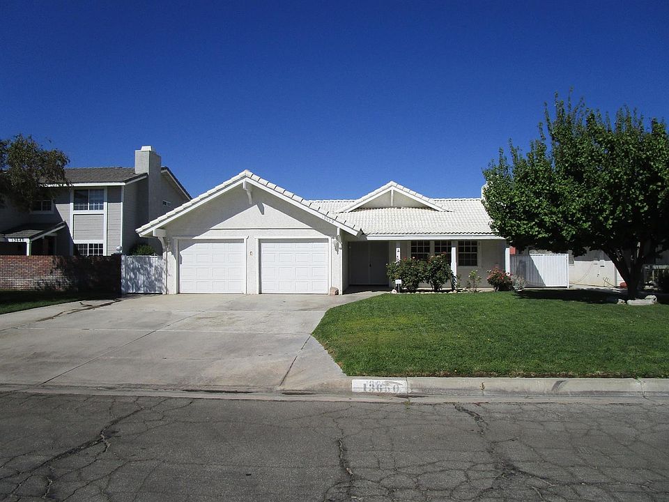 1st image of 13650 Whitesail Dr