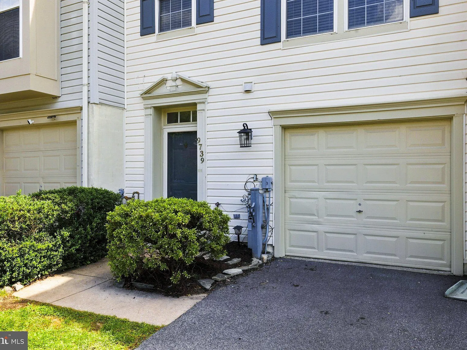 3 bed, 2.5 bath, 1770 sqft, $2,800 — Photo 3