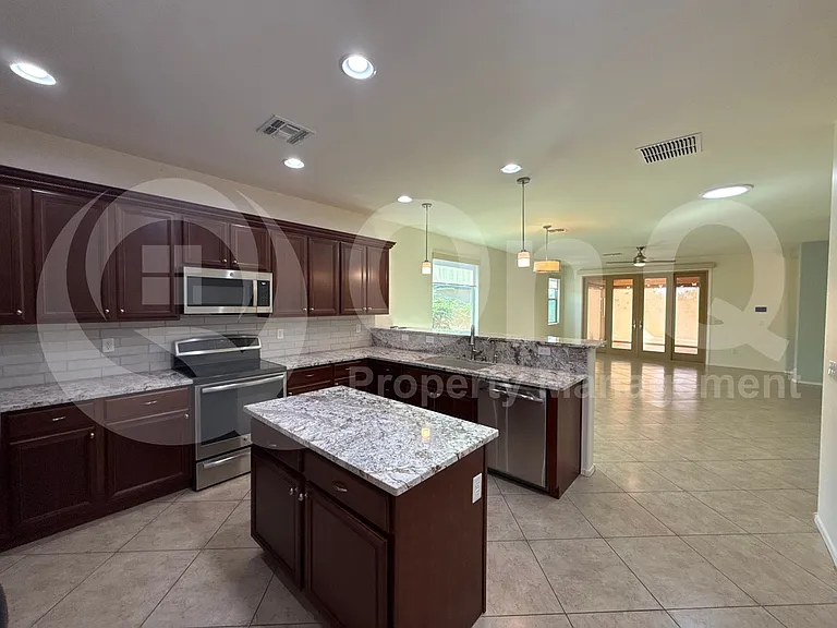 12075 N Golden Mirror Dr — Photo 7