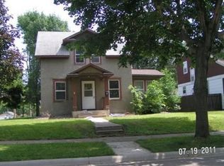 102 S 7th St, Montevideo, MN 56265