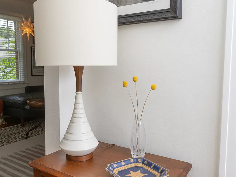 1300 Everett Ave #4 — Photo 7