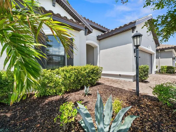 6266 Mesa Gln, Bradenton, FL 34203