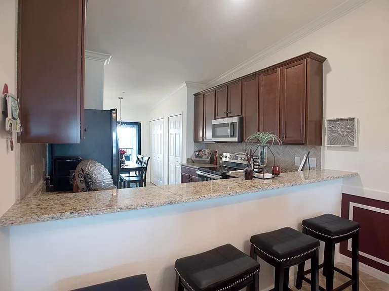 5557 Palmer Cir #205 — Photo 12