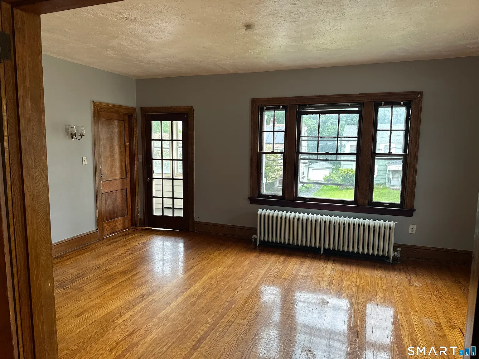 2 bed, 1.0 bath, 1360 sqft, $2,100 — Photo 4