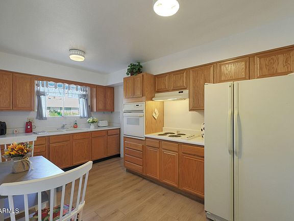 3rd image of 10316 W MONTEROSA Drive