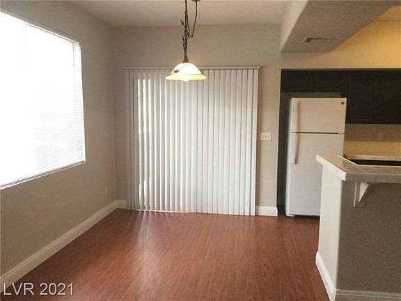 5th image of 1405 Seward St Unit 104