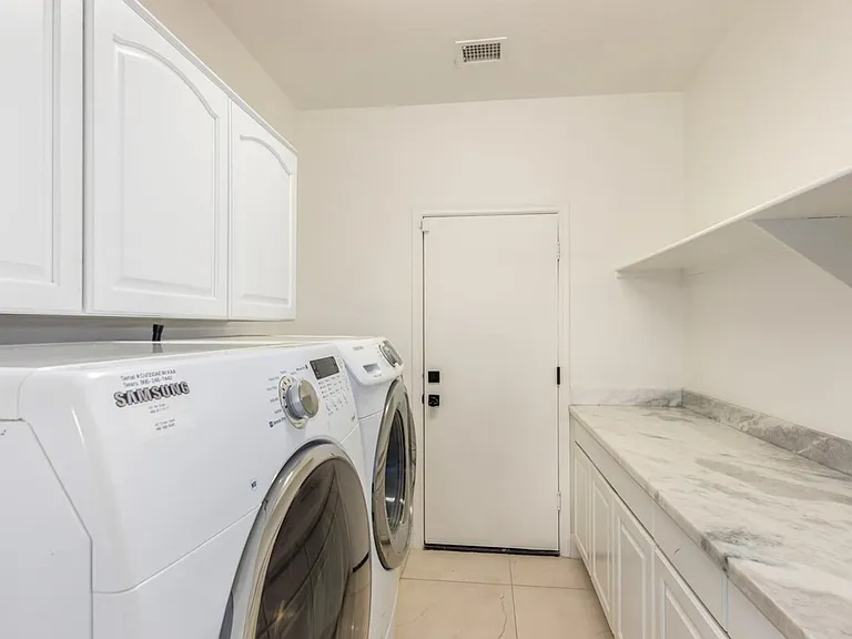 Laundry Room Cabinet