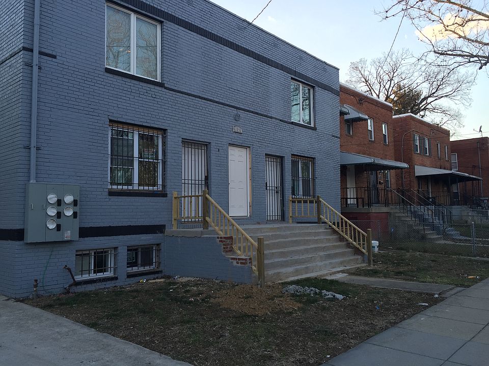 4 unit apartment building. Unit 2 is on the first floor and is a two level apartment.