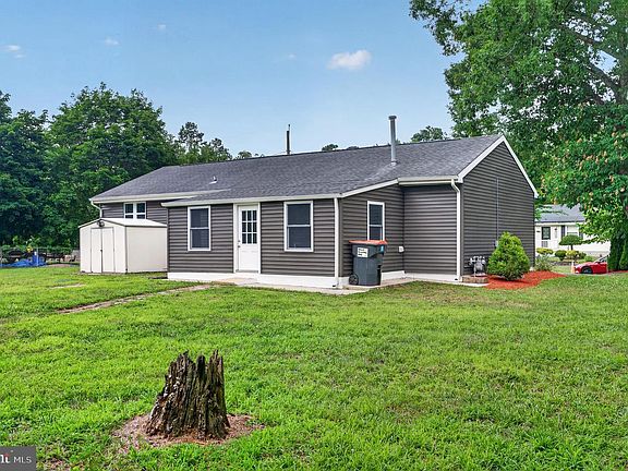 5th image of 4138 W Adams Cir