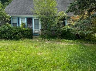 865 Sandwich Rd, East Falmouth, MA 02536