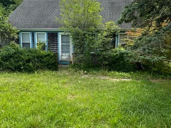865 Sandwich Road, East Falmouth, MA 02536
